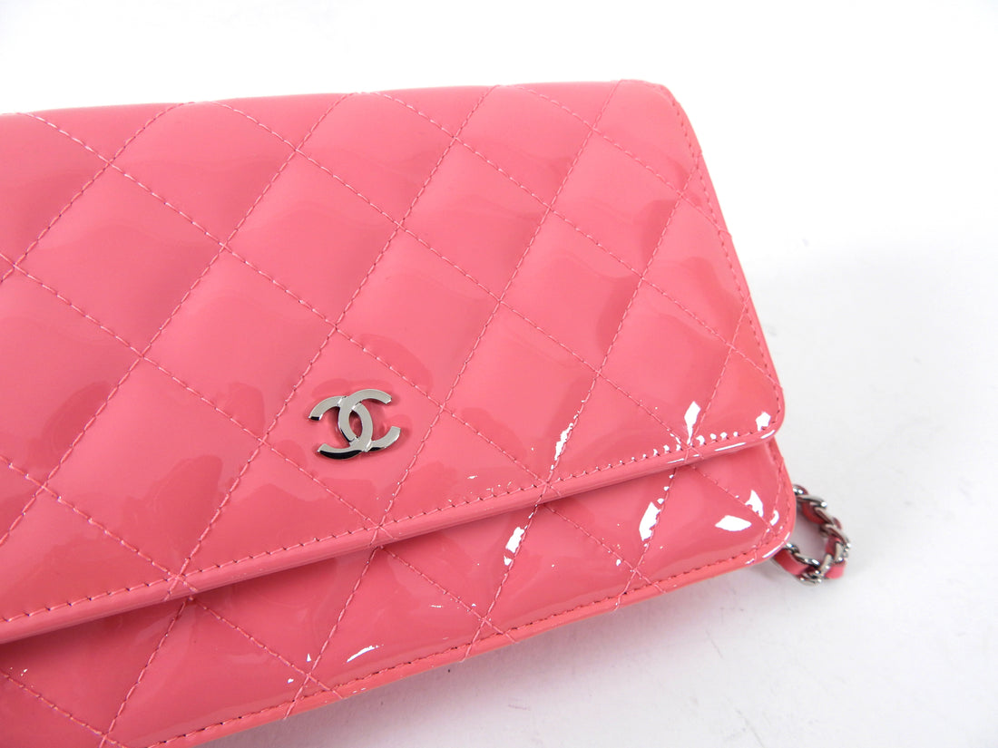 Chanel Bubble Gum Pink Patent Leather Wallet on Chain Crossbody – I MISS  YOU VINTAGE