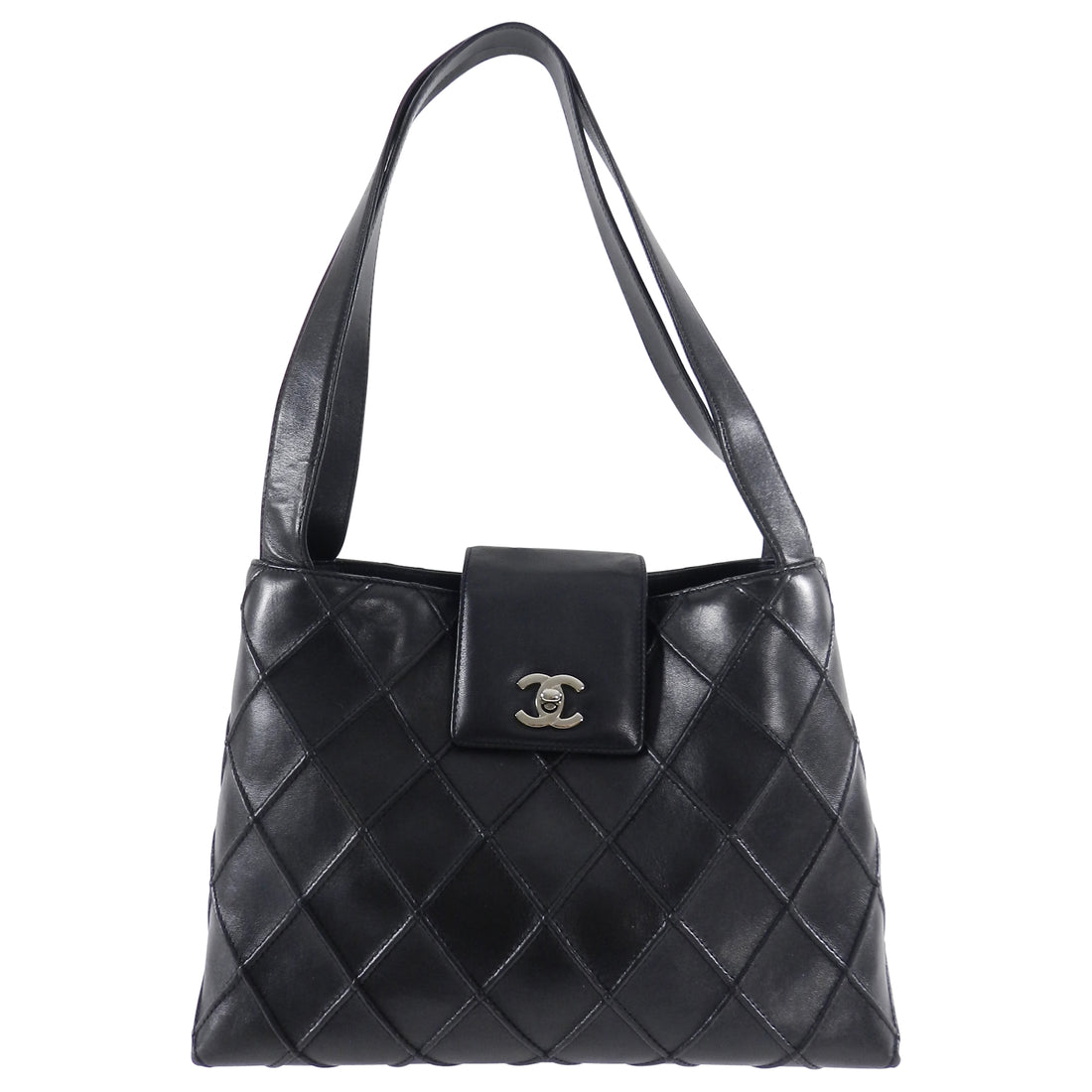 Chanel leather deals shoulder bag