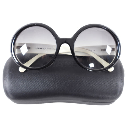 Chanel Black Round Sunglasses with Quilt arms 5120