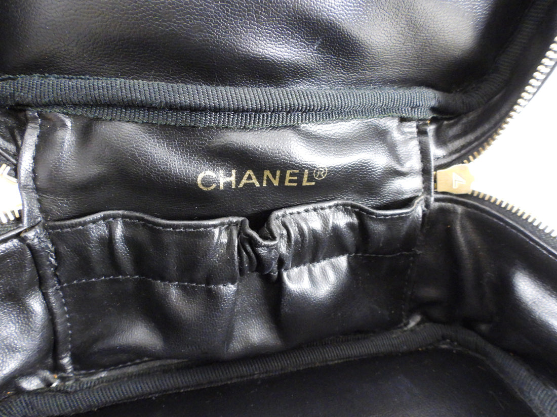 Chanel vintage 1991 Black Top Handle Vanity Case – I MISS YOU VINTAGE