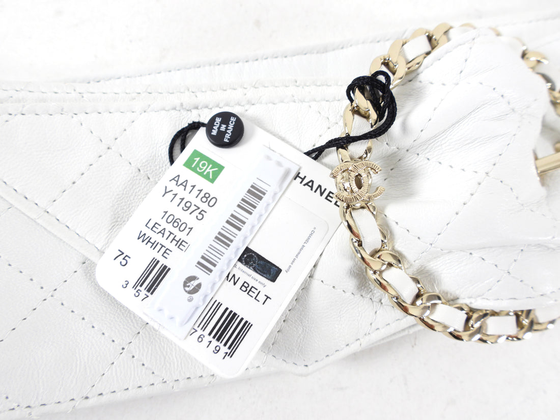 Chanel 19K White Quilted Leather Chain Buckle Wide Belt - 28-30”