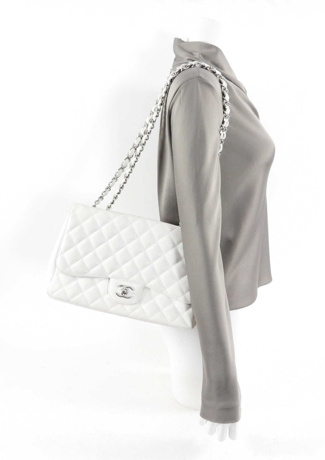 Chanel White Jumbo Quilted Classic Caviar Single Flap Bag – I MISS YOU  VINTAGE