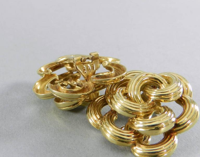 Vintage 1970s Italian Frascarolo Pierino Gold Swirl Clip-On Earrings