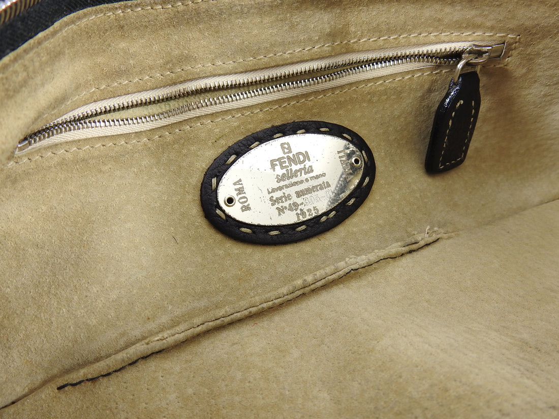 Fendi Selleria Vintage Black FF Sterling Silver Clasp Shoulder Bag 
