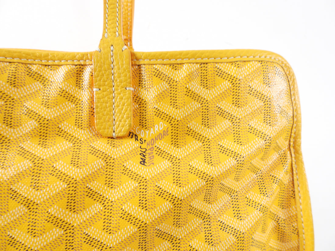 GOYARD Yellow Sac Hardy Pet 2 PM Shoulder Bag – Fashion Reloved
