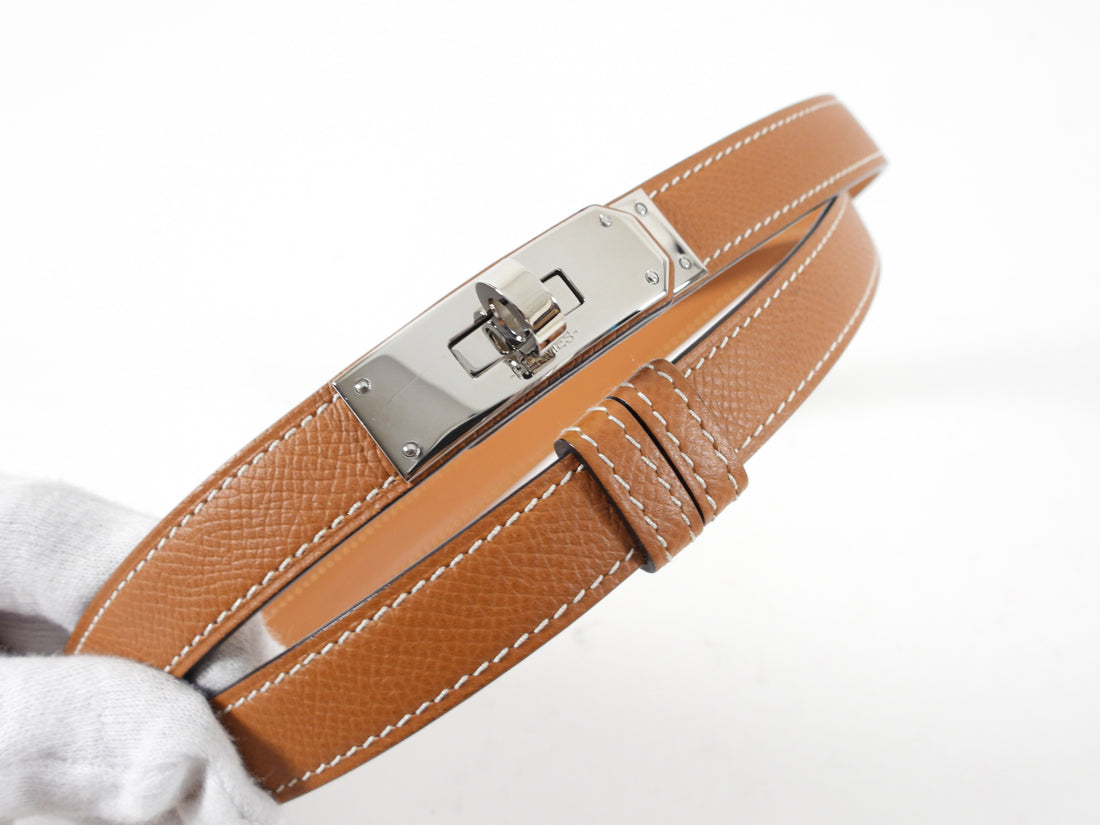 Kelly belt in epsom leather in gold with palladium buckle
