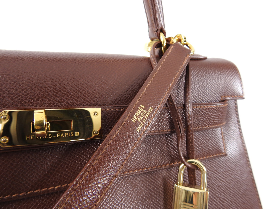 Kelly 32 leather handbag Hermès Brown in Leather - 19476590