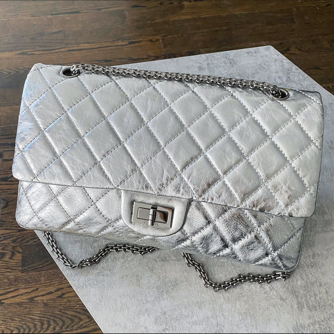 Chanel 2.55 Reissue Flap Bag Size 227 in Cream Silver Aged Calfskin