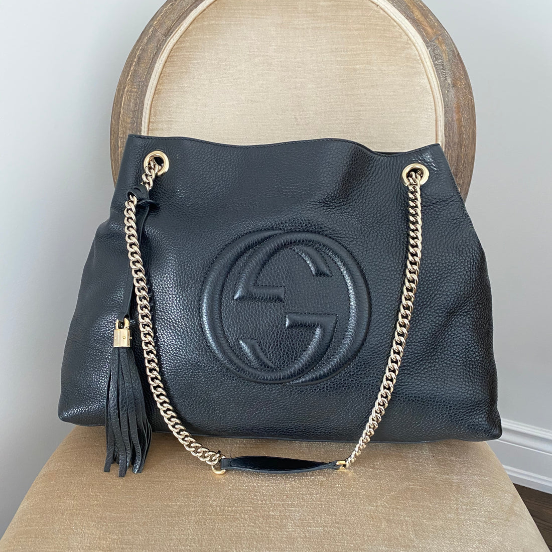 Gucci Black Leather Large GG Logo Soho Chain Tote Bag