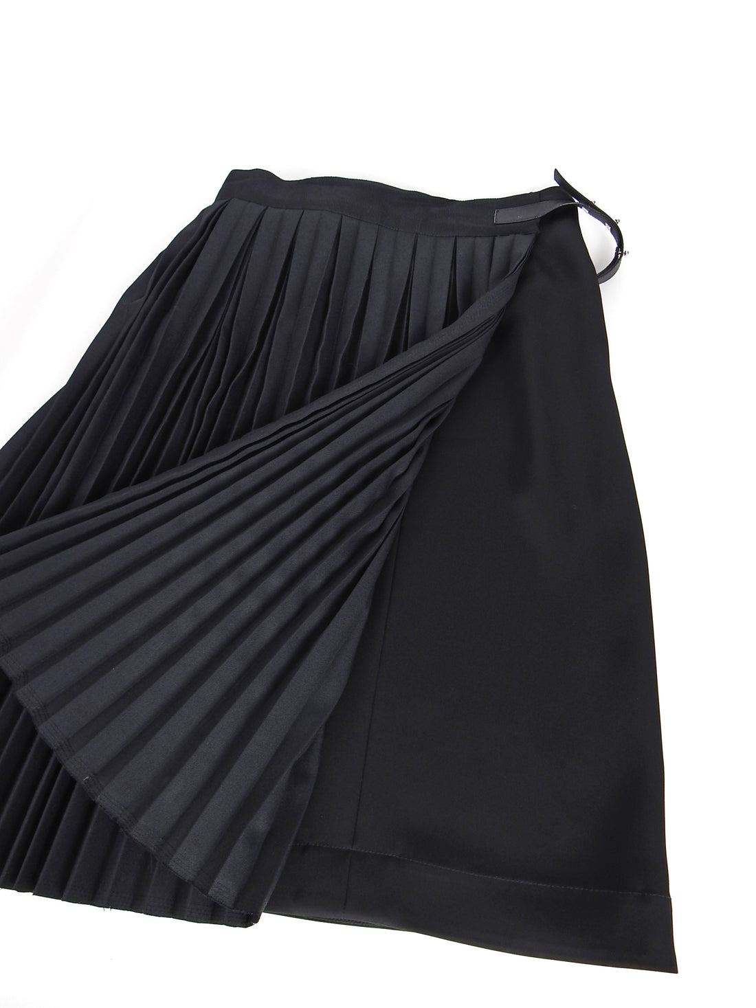 Loewe Black Pleated Skirt with Leather Belt – 44 / L / 12