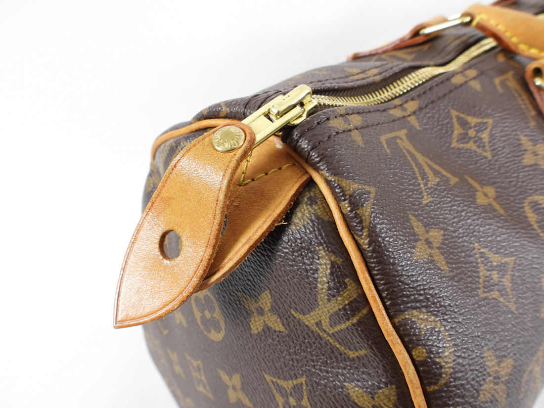 LOUIS VUITTON Lot composed of a Speedy, 40 cm, a Keepal…