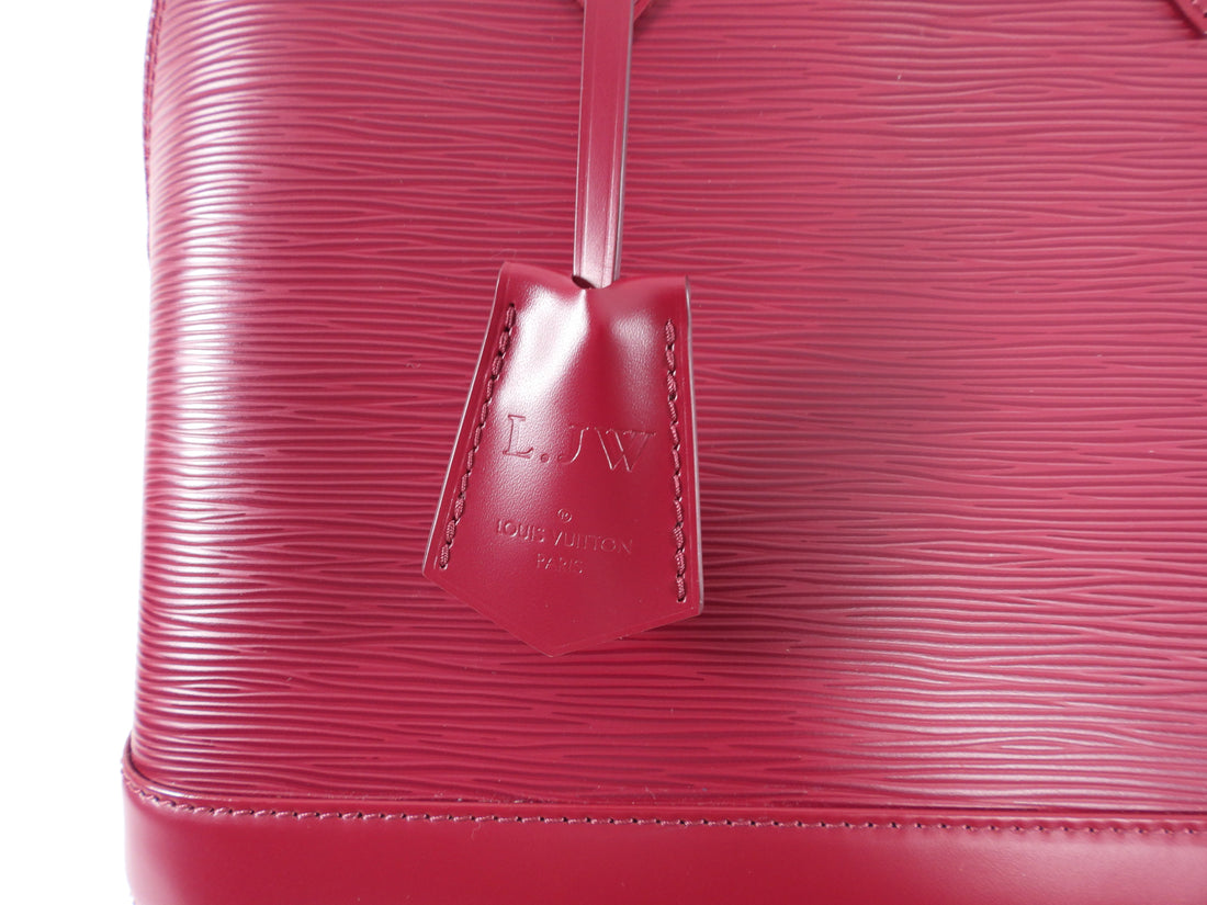 SOLD/LAYAWAY💕 Louis Vuitton Fuchsia Epi Leather Alma BB. Silver