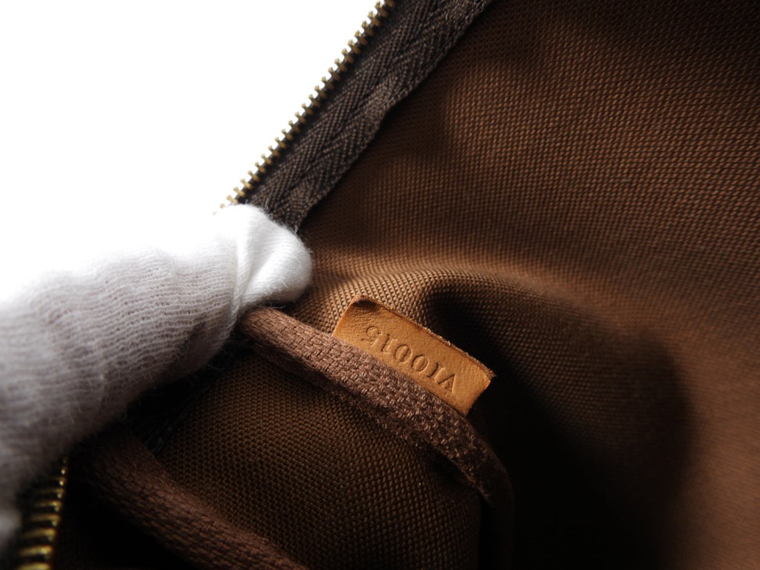 Louis Vuitton Pochette Monogram Cerises Takashi Murakami Brown Cloth  ref.125870 - Joli Closet