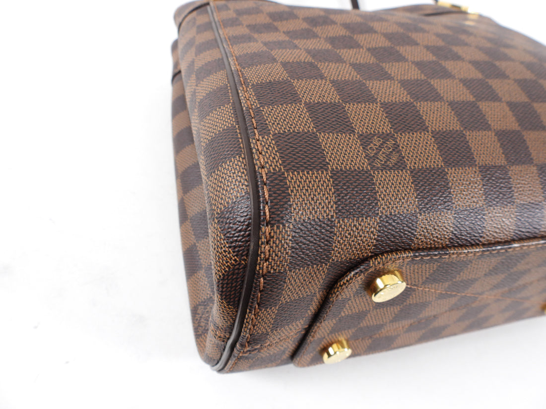 I miss you vintage - LV Damier ebene Marylebone PM bag - like new with box  #damierebene . . Find additional photos and details including price at  www.imissyouvintage.com . . #imissyouvintage #100percentAuthentic #