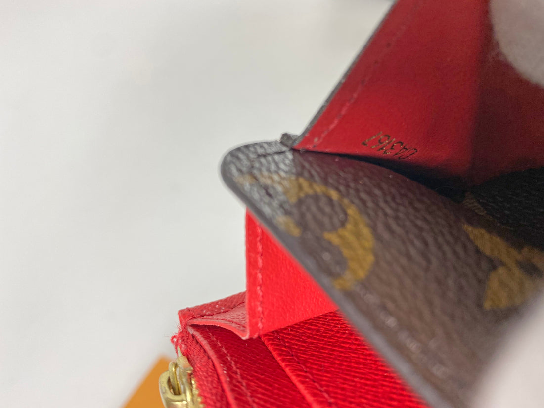 Louis Vuitton N63544 EMILIE WALLET Red Damier Ebene 7.48 x 3.94 x 0.79 in