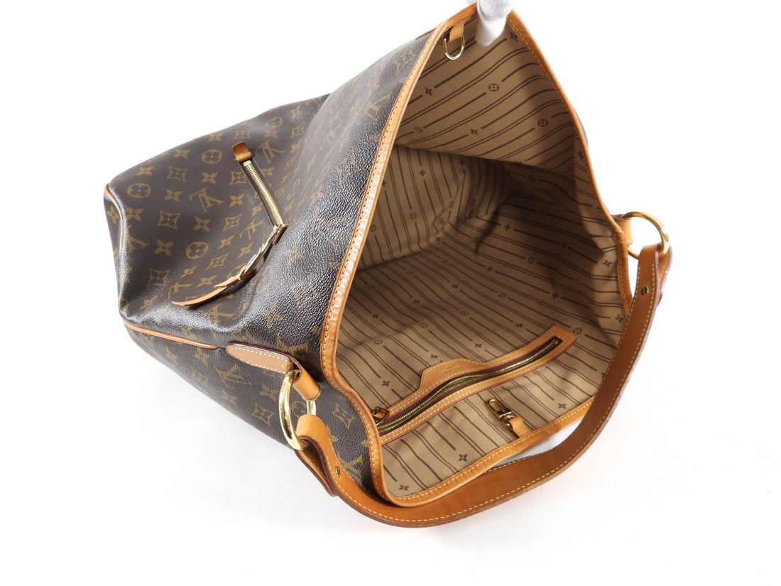 Louis Vuitton Delightful Leather Handbag