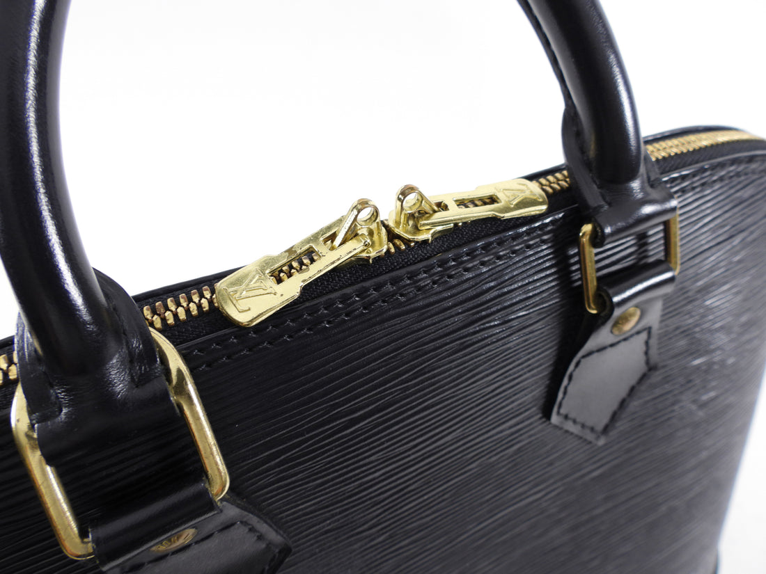 Louis Vuitton Epi Alma PM in Black and SHW – I MISS YOU VINTAGE