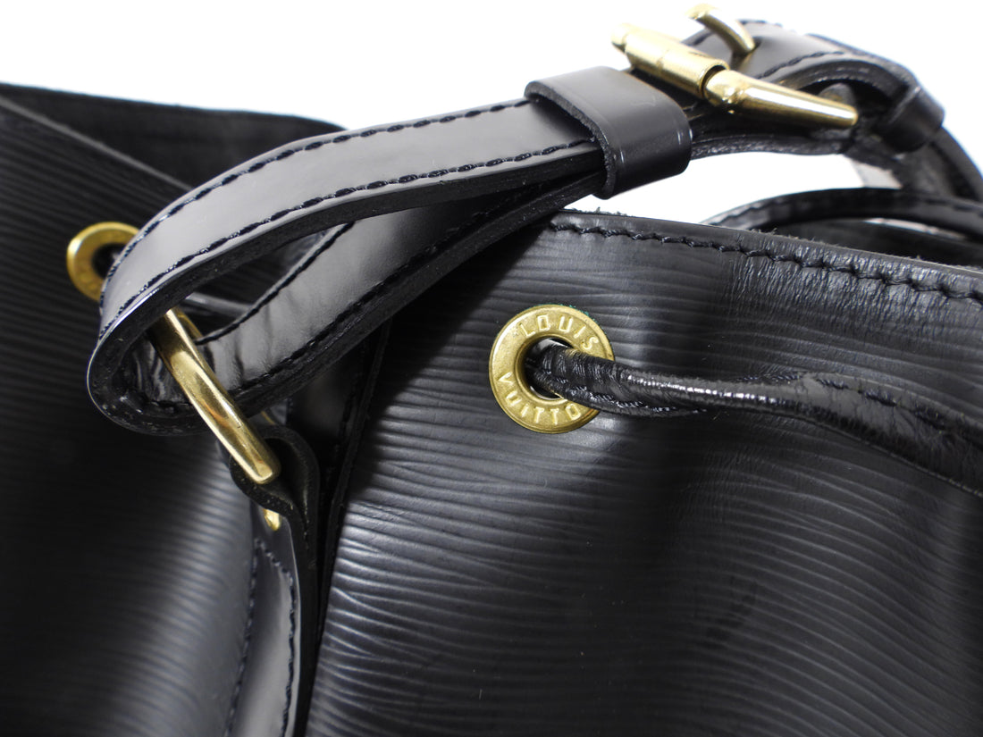 LOUIS VUITTON Shoulder Bag drawstring sling bag Epi Petit Noe Epi Leat –  Japan second hand luxury bags online supplier Arigatou Share Japan