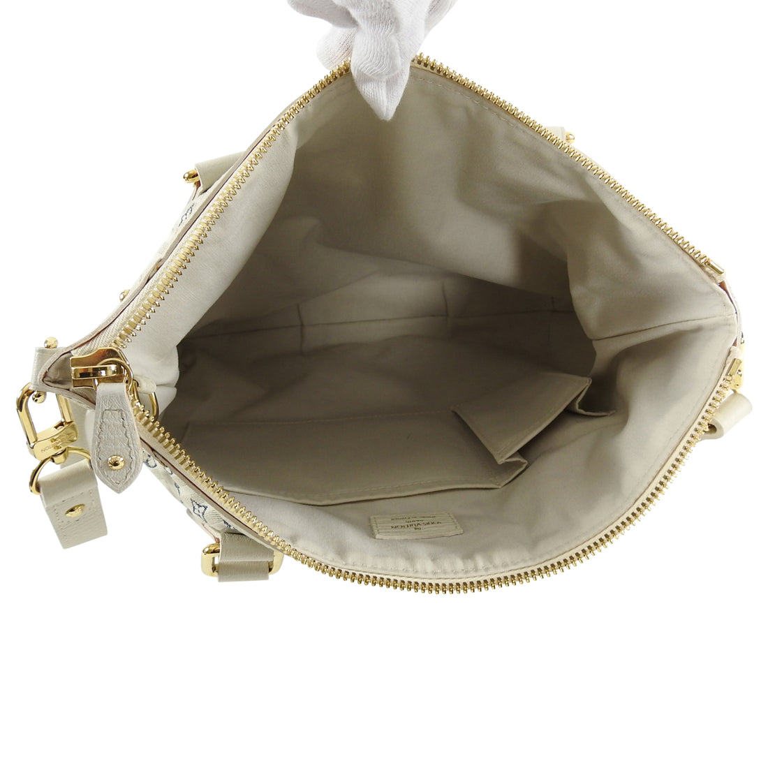 Louis Vuitton Pink x White Mini Lin Croisette Marina GM Bag with Strap  Leather ref.430091 - Joli Closet