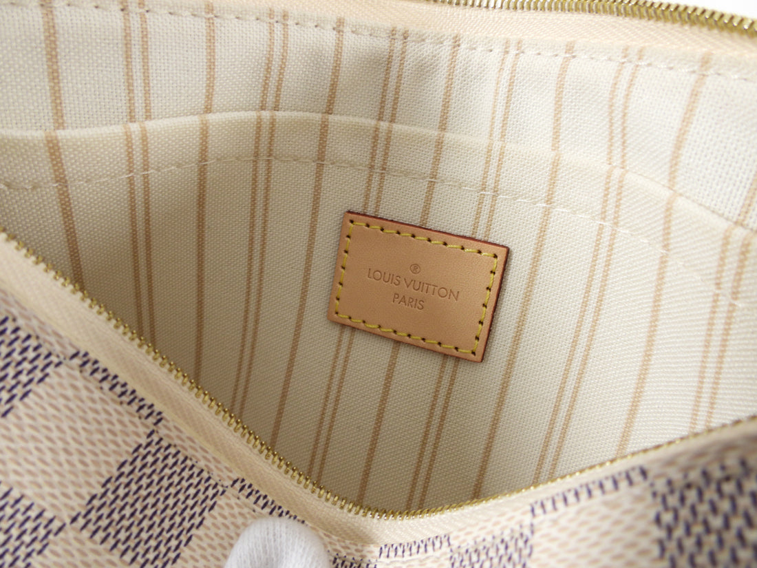 Louis Vuitton Neverfull Pochette Damier Azur Wristlet 10la527 White Coated  Canvas Clutch, Louis Vuitton
