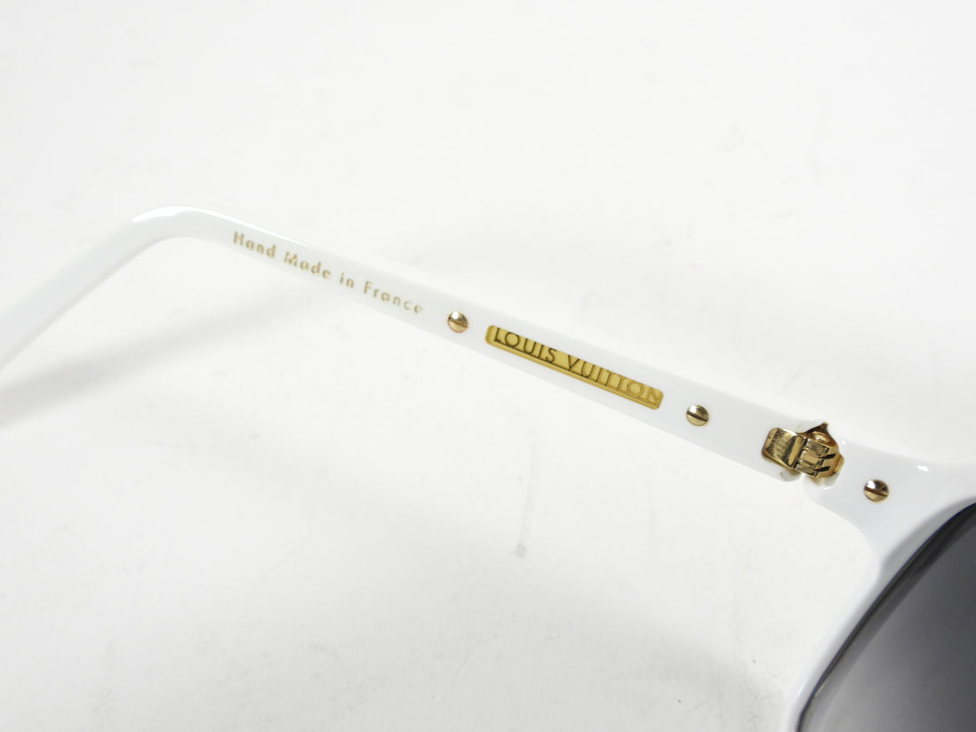 Sunglasses Louis Vuitton White in Plastic - 30018850