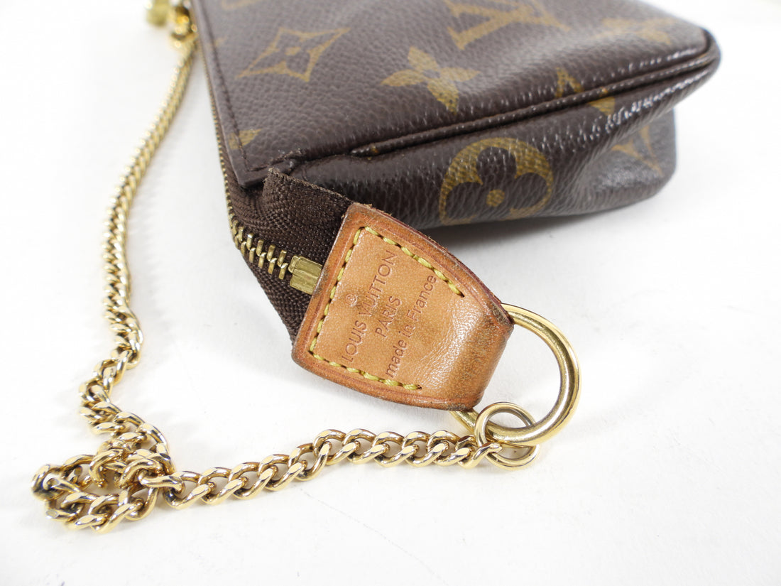 Louis Vuitton Monogram Mini Pochette Accessoires ○ Labellov