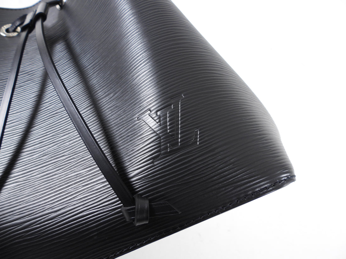 Louis Vuitton pre-launches new NéoNoé BB bucket bags - Duty Free