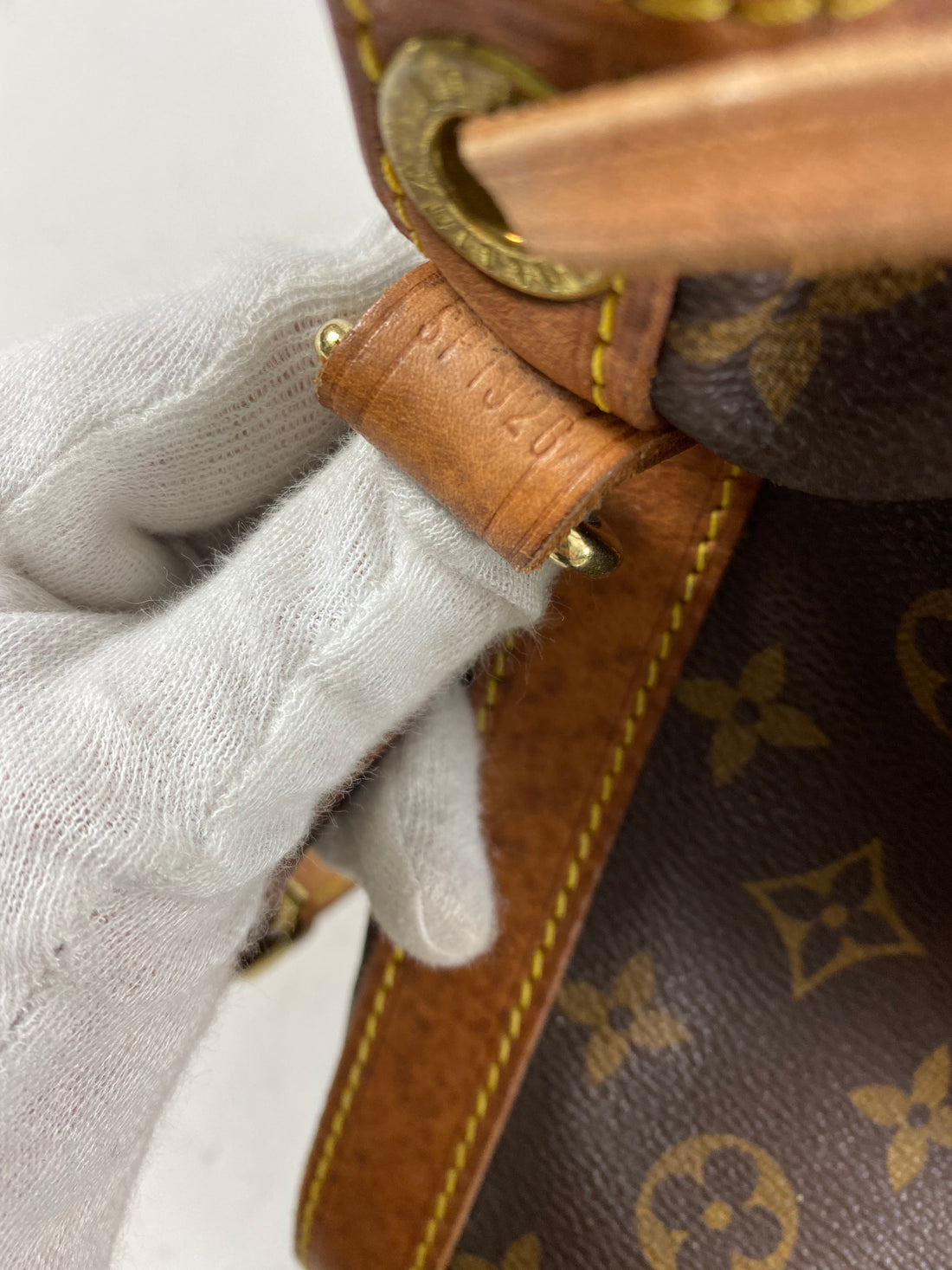 SOLD - Louis Vuitton vintage 1996 noe GM drawstring bag $799 on our website  at imissyouvintage.com #noebag . . #imissyouvintage…
