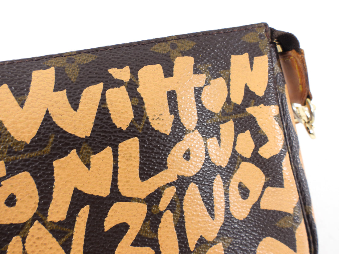 Louis Vuitton X Stephen Sprouse Limited Edition Graffiti Pochette Bag –  Luxury GoRound