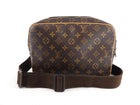 Louis Vuitton Vintage Monogram Reporter GM Messenger Bag