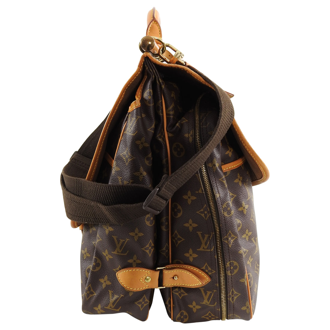 Sold at Auction: Hunting Sac Chasse Travel Bag, Louis Vuitton