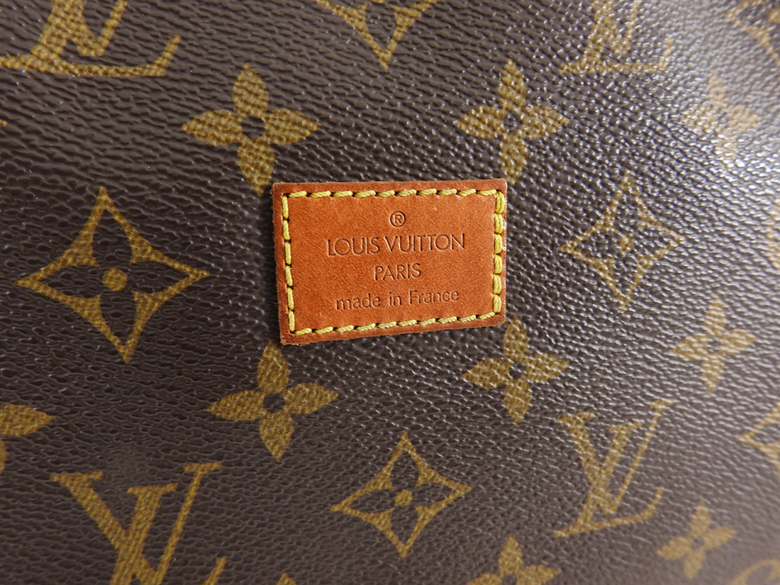 Louis Vuitton Vintage 1997 Monogram Saumur 30 Crossbody Bag