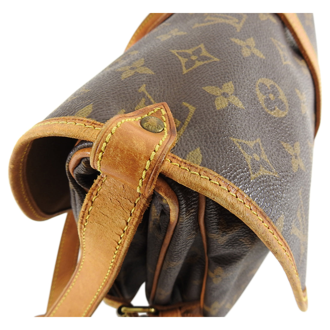 Louis Vuitton Saumur Monogram 30 Pm Saddle 869381 Brown Coated Canvas Cross  Body For Sale at 1stDibs