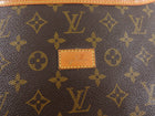 Louis Vuitton Vintage 1990 Saumur 40 Monogram Travel Messenger Bag