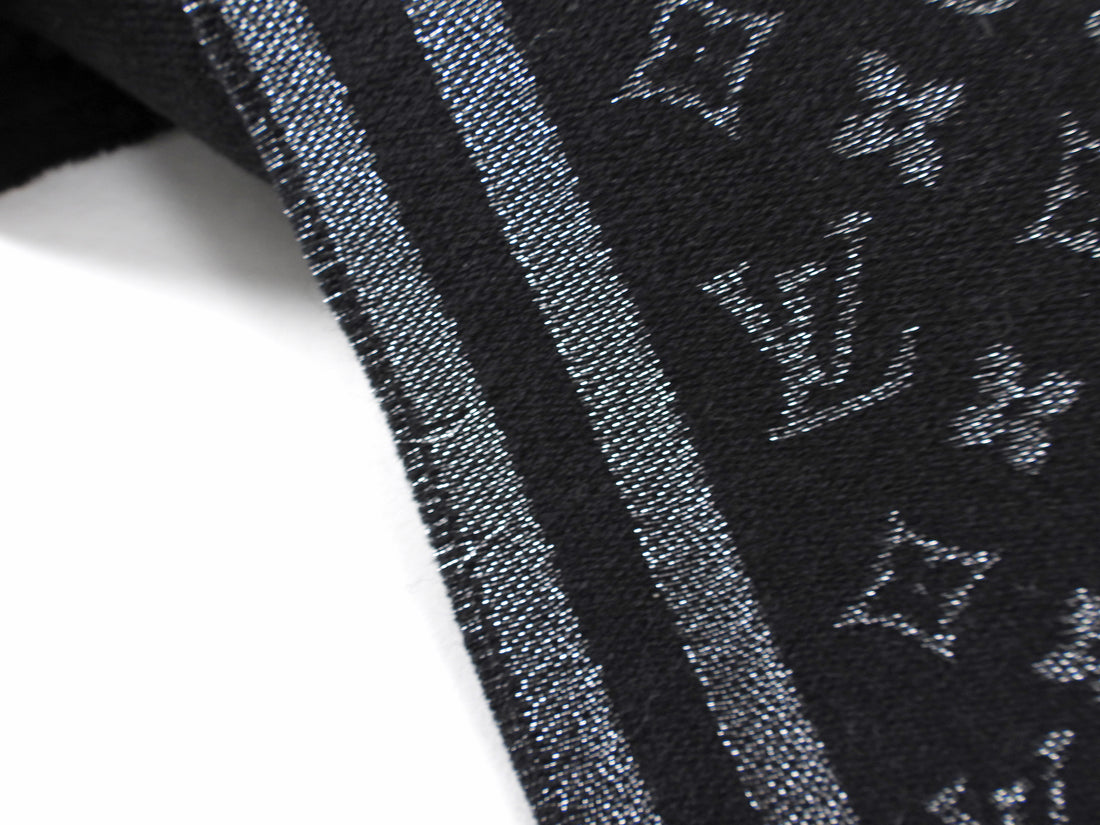 Louis Vuitton Logomania black shine scarf Wool ref.1031452 - Joli