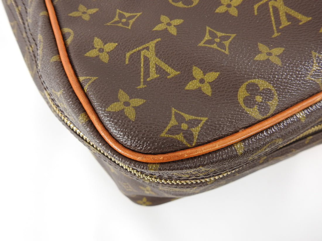 Louis Vuitton Authentic Sirius 70 Soft Suitcase