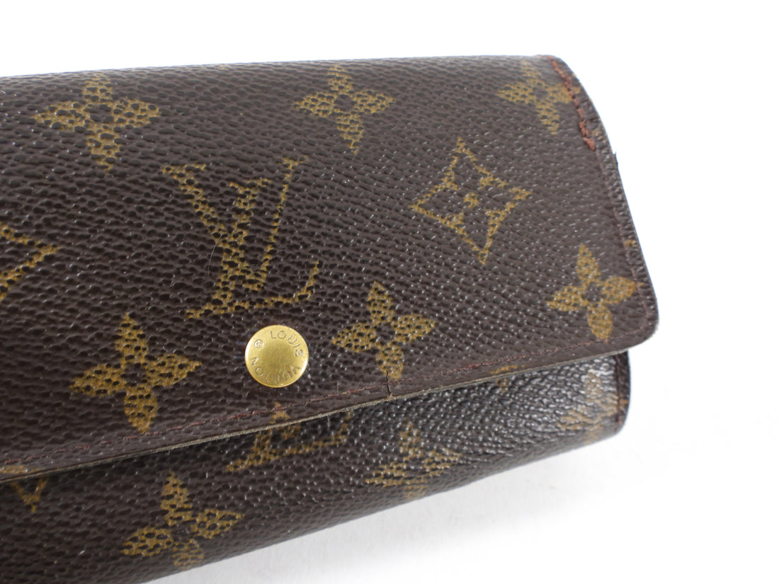 024 Pre-Owned Authentic Louis Vuitton Monogram Cloth Purse Wallet Datecode:  CT1010