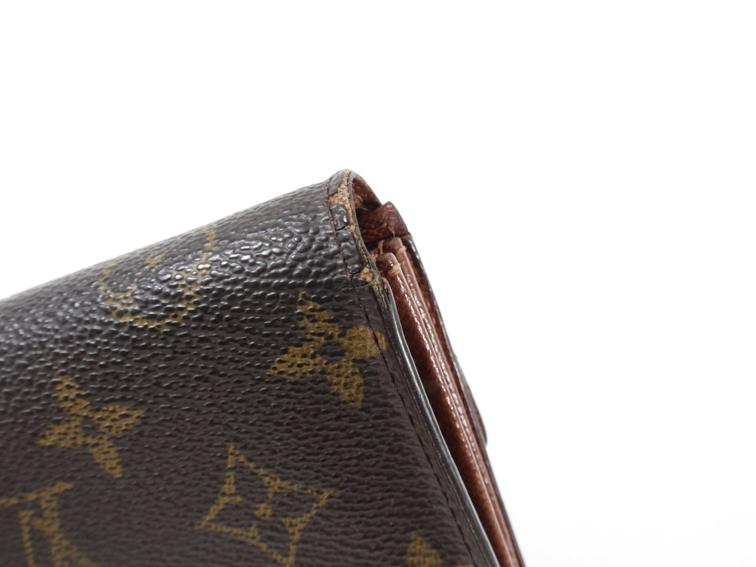 Shop Louis Vuitton MONOGRAM Leather Small Wallet Coin Cases by  petit_2petit_2