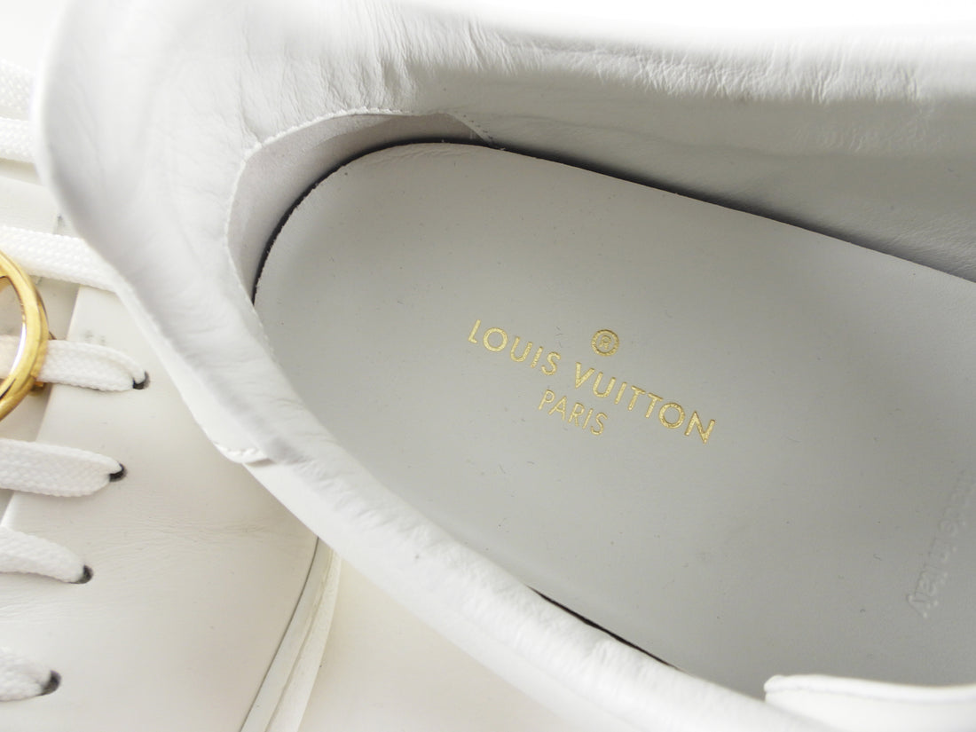 Louis Vuitton white color with gold lv logo leather men shoes