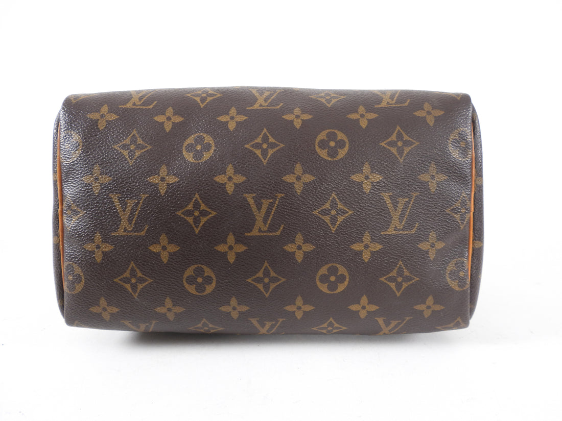 Louis Vuitton Small Monogram Speedy 25 Boston Bag Leather ref.481737 - Joli  Closet