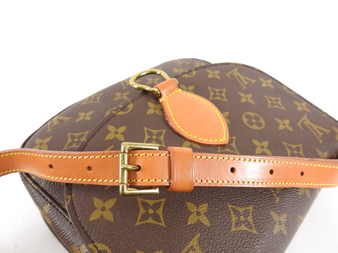 Louis Vuitton Saint Cloud Handbag 326832
