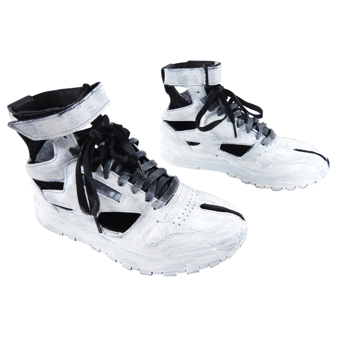 Margiela x Reebok Painted Cut out High Top Sneakers - USA 7.5