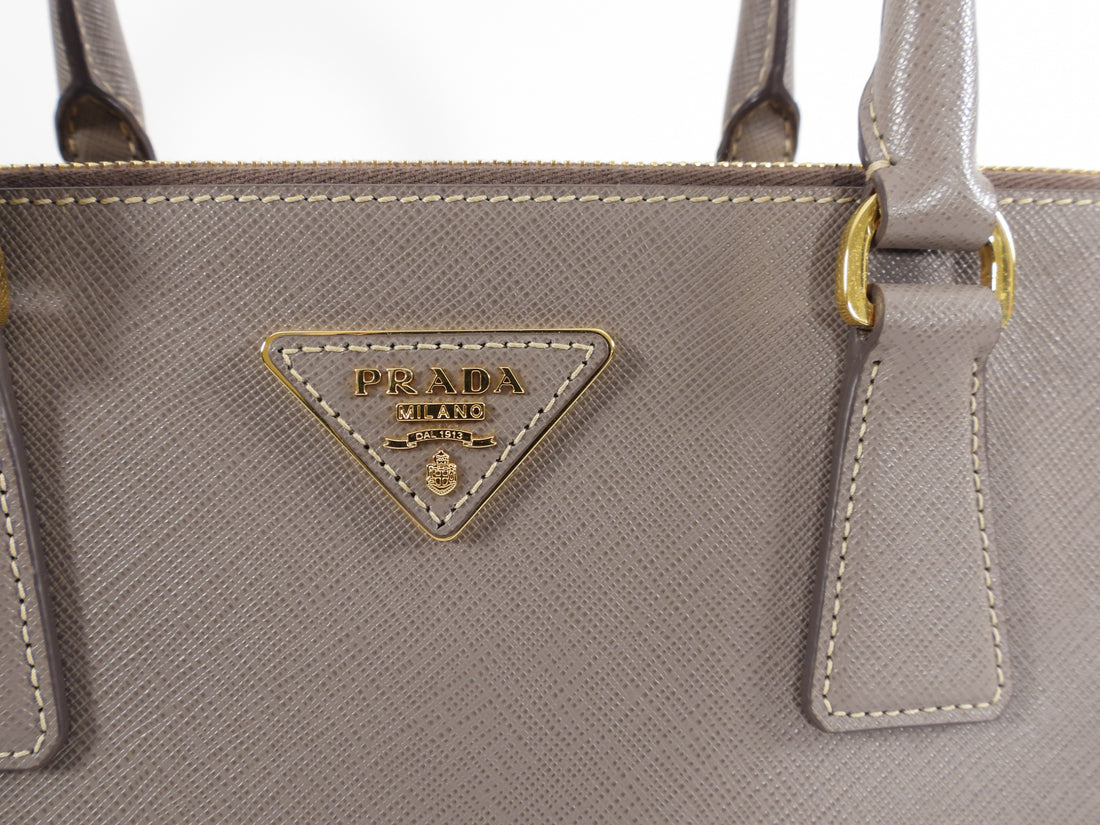 Prada Argilla Gray Saffiano Lux Leather Large Satchel Handbag 1BA228 -  Rverve