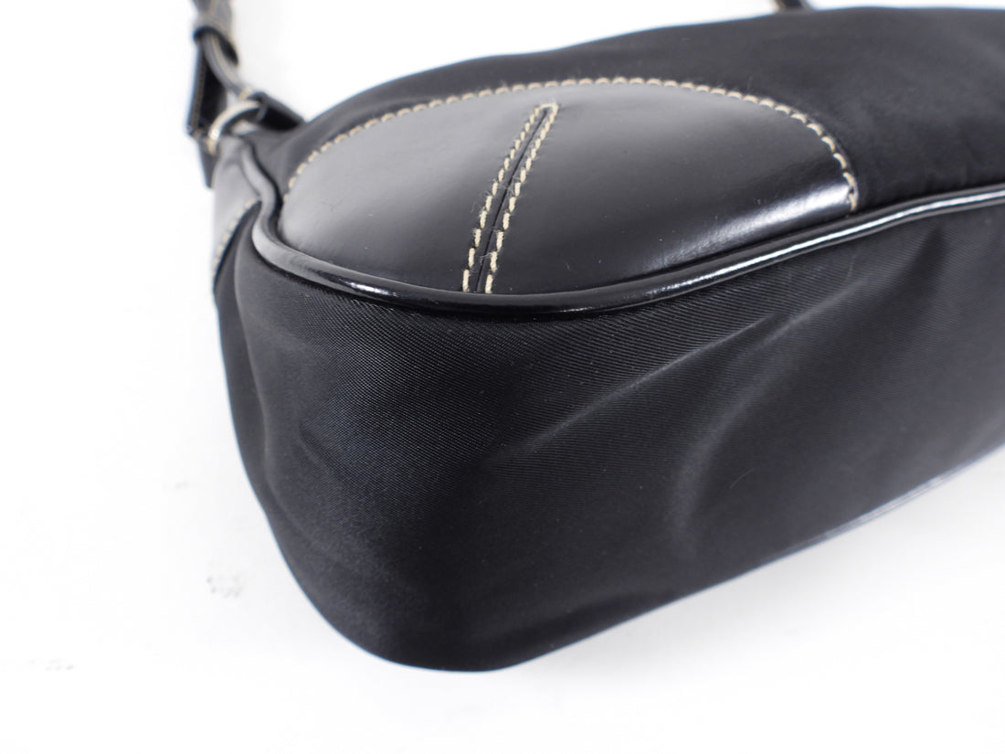 Prada Black Shoulder bag ○ Labellov ○ Buy and Sell Authentic Luxury