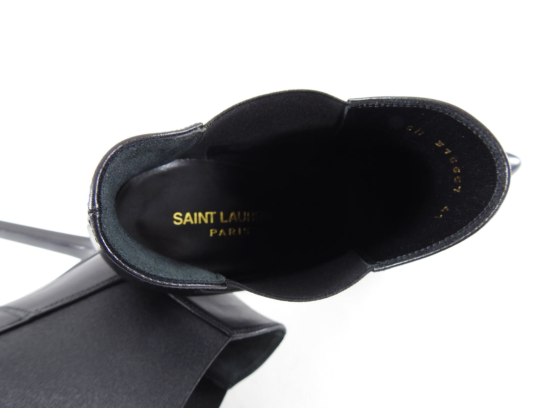Saint Laurent Black Pointy Toe Ankle Boots - 41