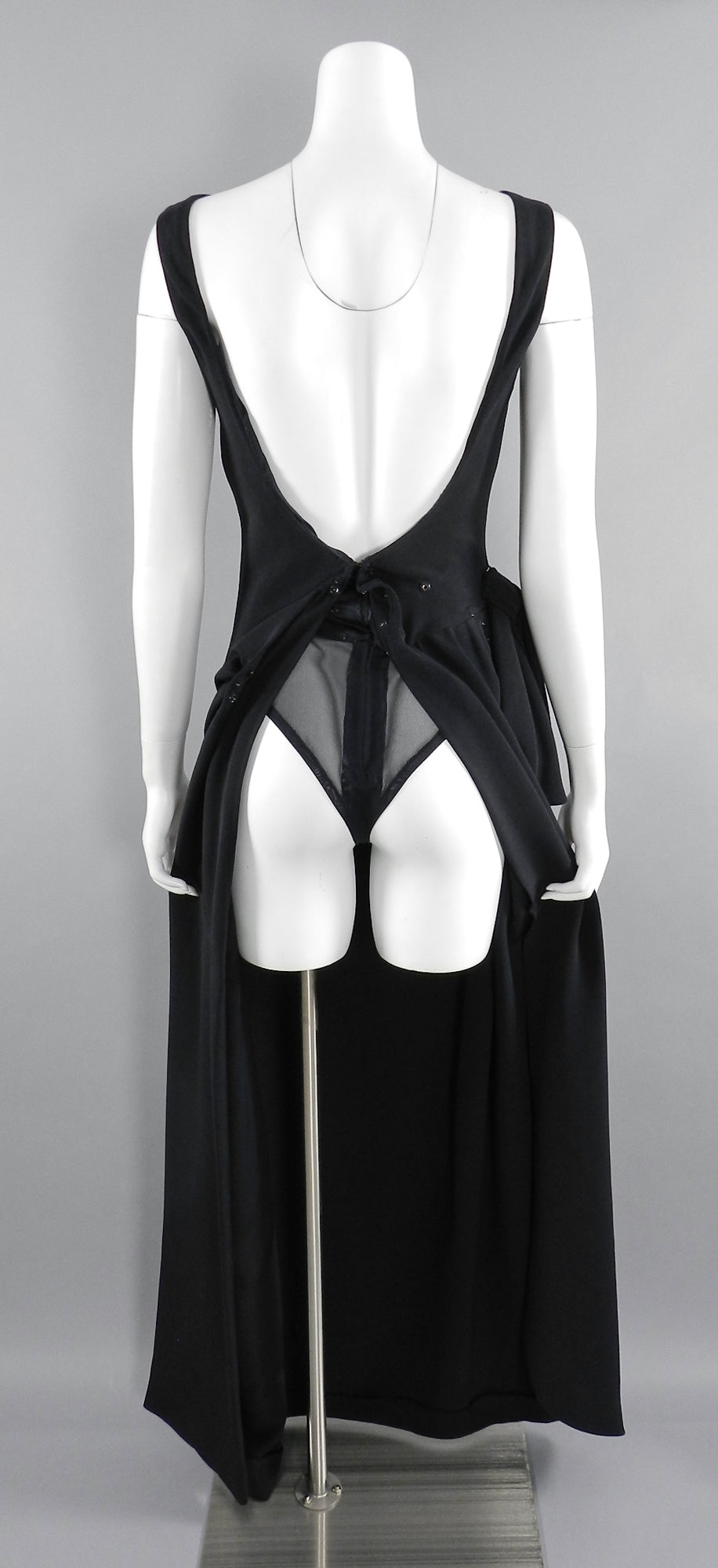 Yves Saint Laurent Vintage AW 1998 Haute Couture Black Low Back Evenin I MISS YOU VINTAGE Yves Saint Laurent Vintage AW 1998 Haute Couture Black Low Back Evenin I MISS YOU VINTAGE